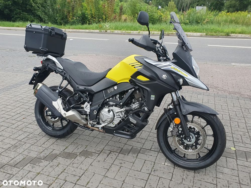 Suzuki V-STROM - 10