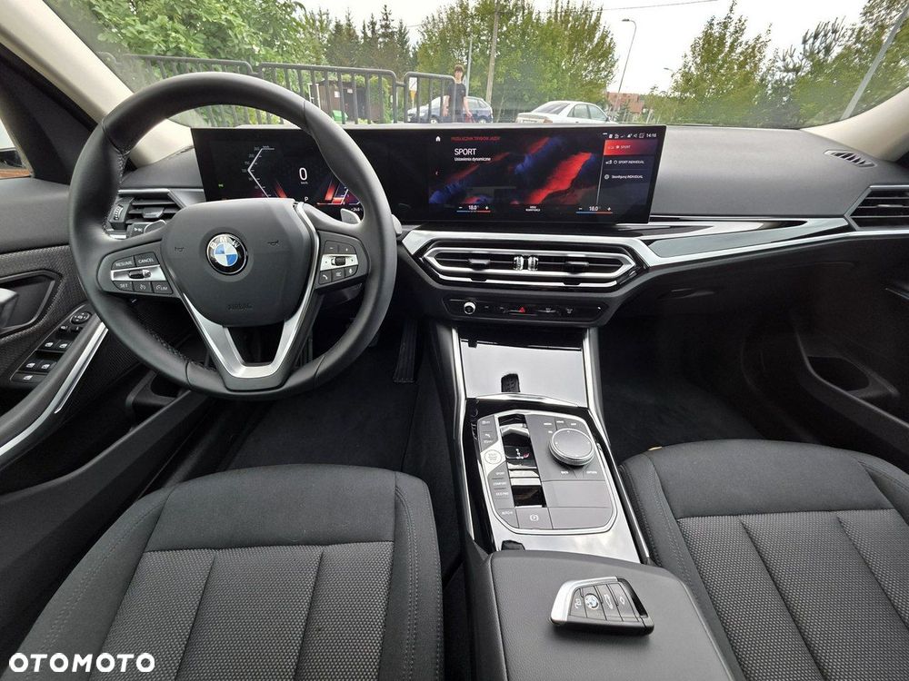 BMW Seria 3 318i Advantage sport - 28