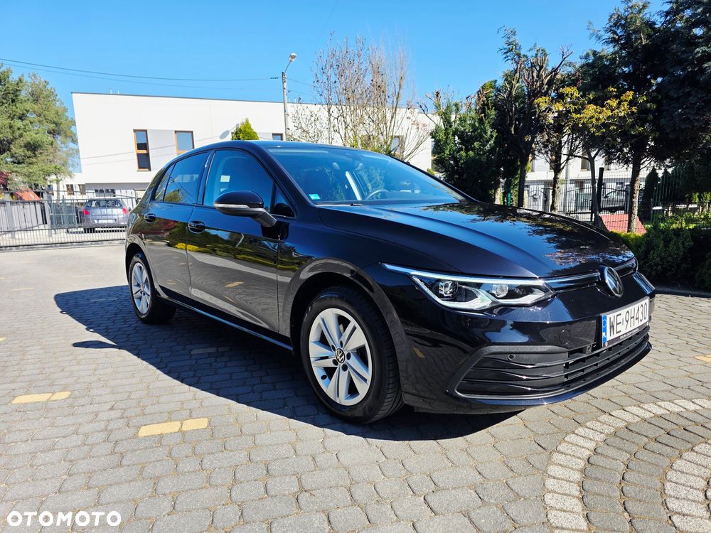 Volkswagen Golf 1.5 eTSI Life DSG - 4