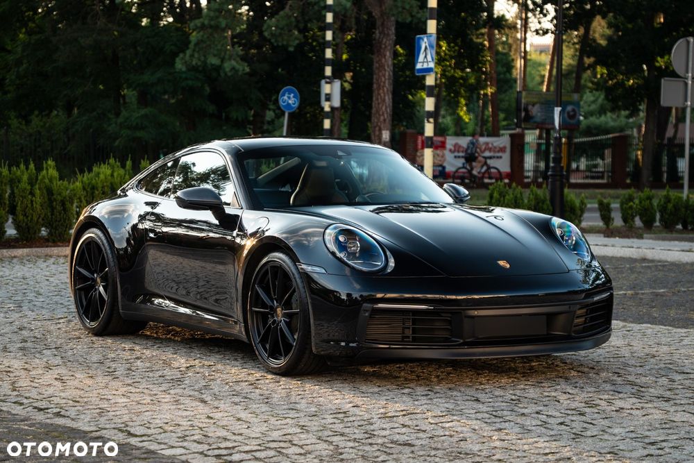 Porsche 911 Carrera T PDK - 2