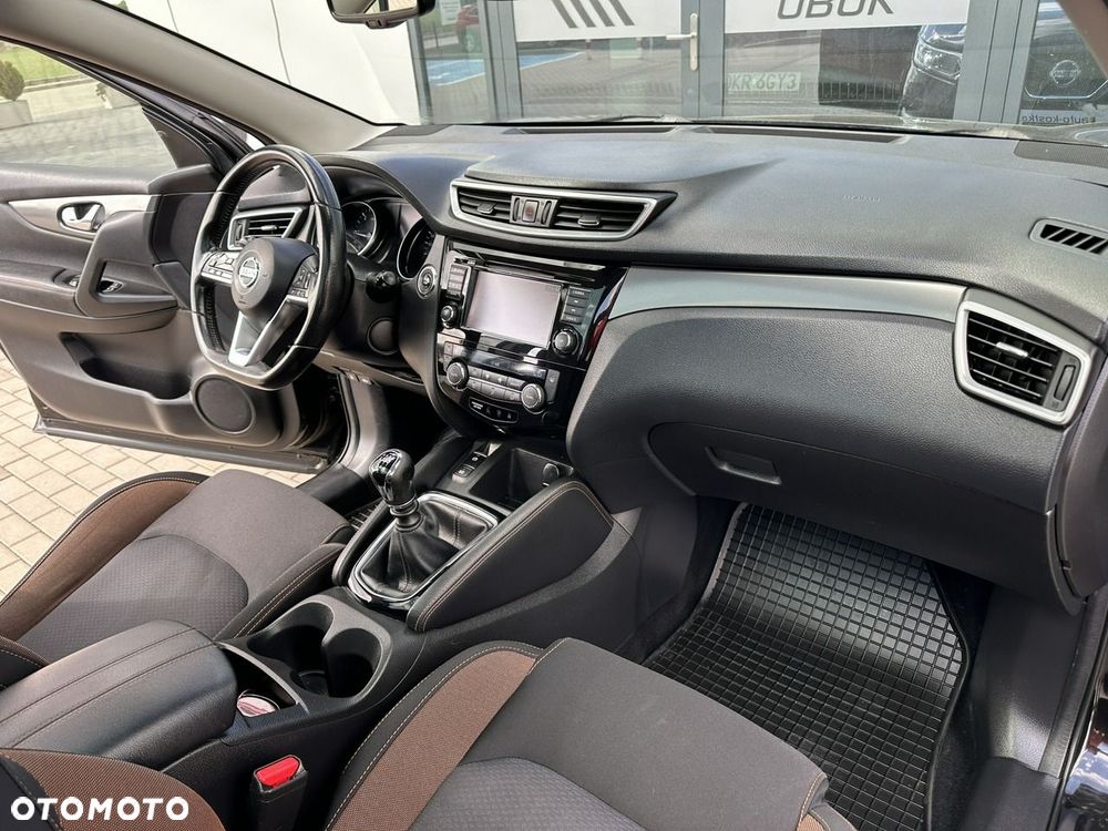Nissan Qashqai 1.7 dCi N-Connecta - 16