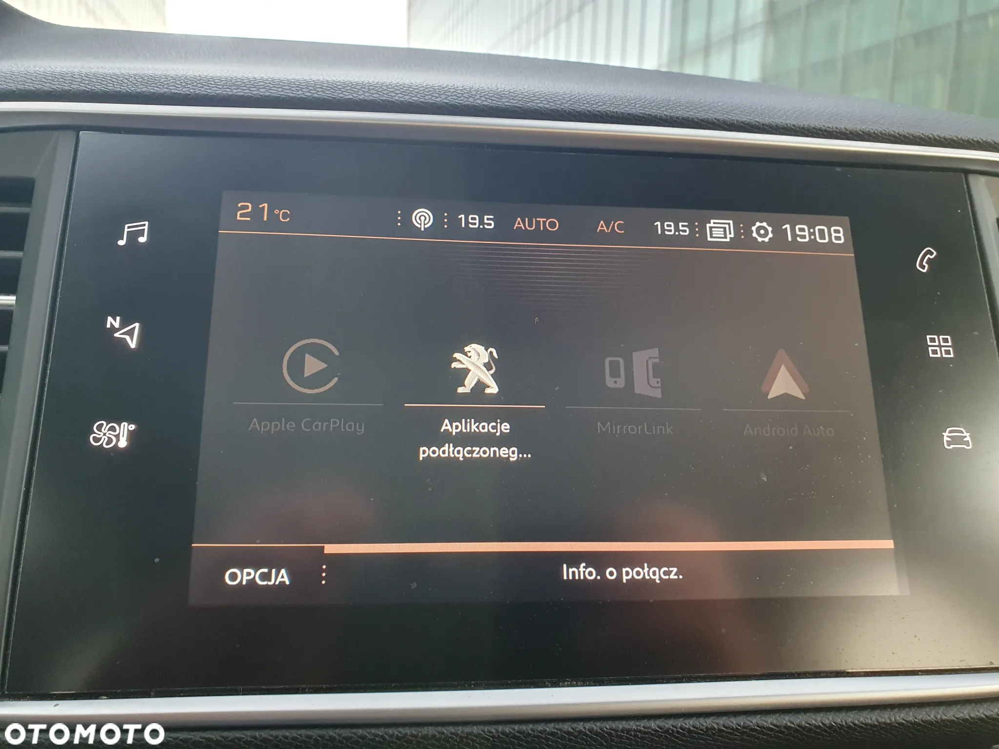 Peugeot 308 1.5 BlueHDi Allure Pack S&S - 20
