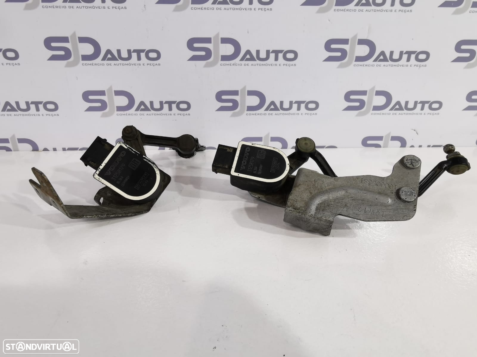 Sensor Nível Xenon / Luzes - Volvo V40 - 5