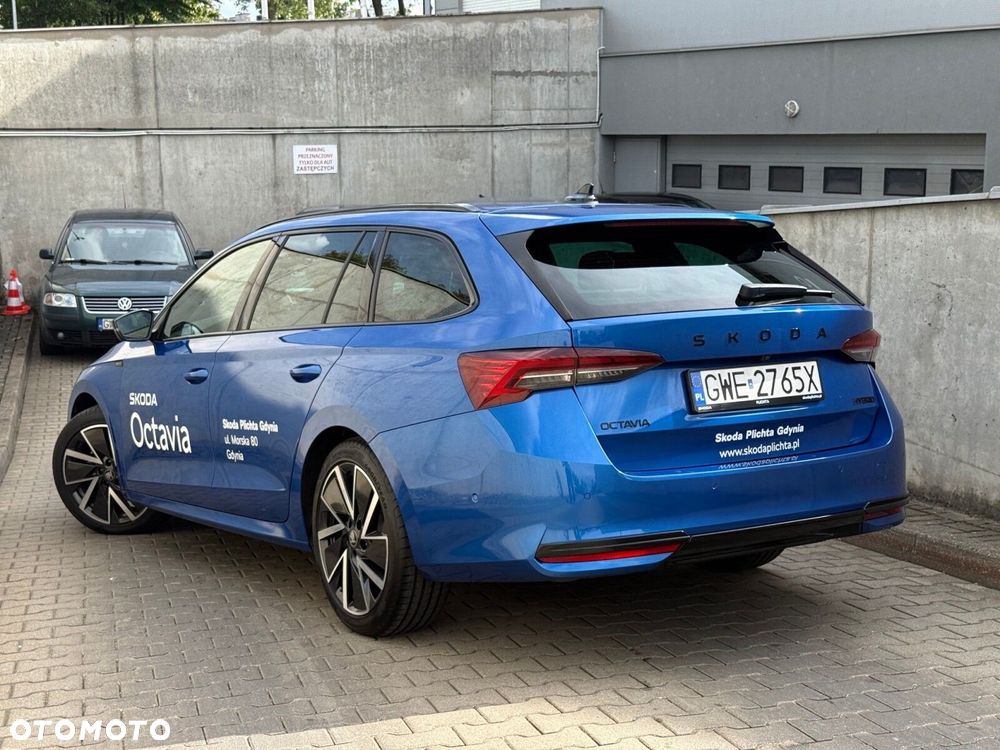 Skoda Octavia 1.5 TSI mHEV Sportline DSG - 8