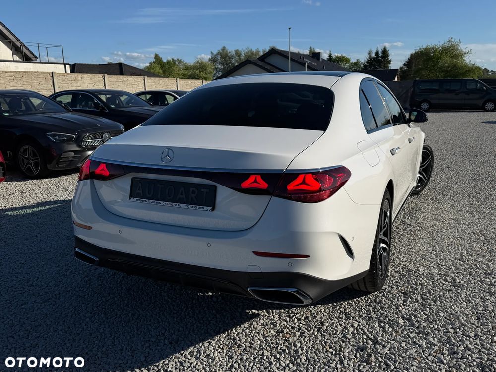 Mercedes-Benz Klasa E 220 d 4Matic 9G-TRONIC - 15