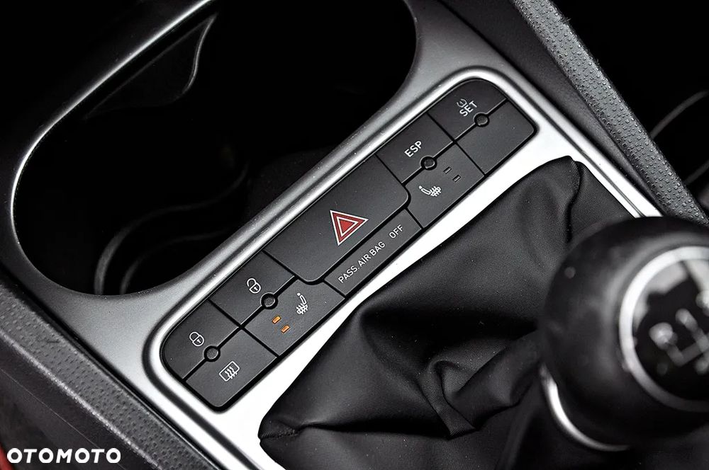 Seat Ibiza 1.6 16V Sport Edition - 17