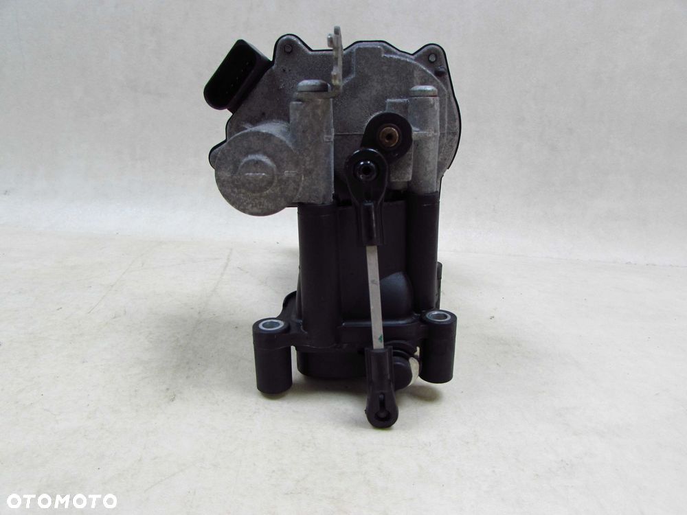AUDI A6 C6 2.7 3.0 TDI 04-11 KOLEKTOR SSACY NASTAWNIK PRAWY 059129712BG  059129086L - 4