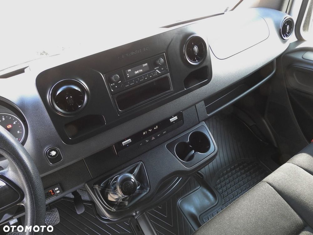 Mercedes-Benz SPRINTER 314 FURGON CHŁODNIA  4*C TEMPOMAT KLIMATYZACJA  140KM - 36