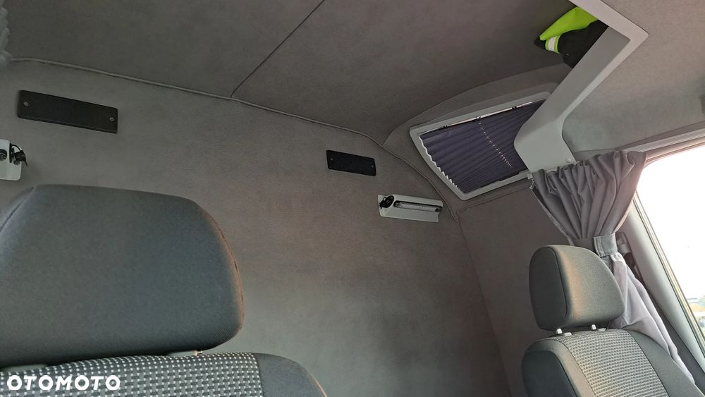 Mercedes-Benz Sprinter 519 - 15