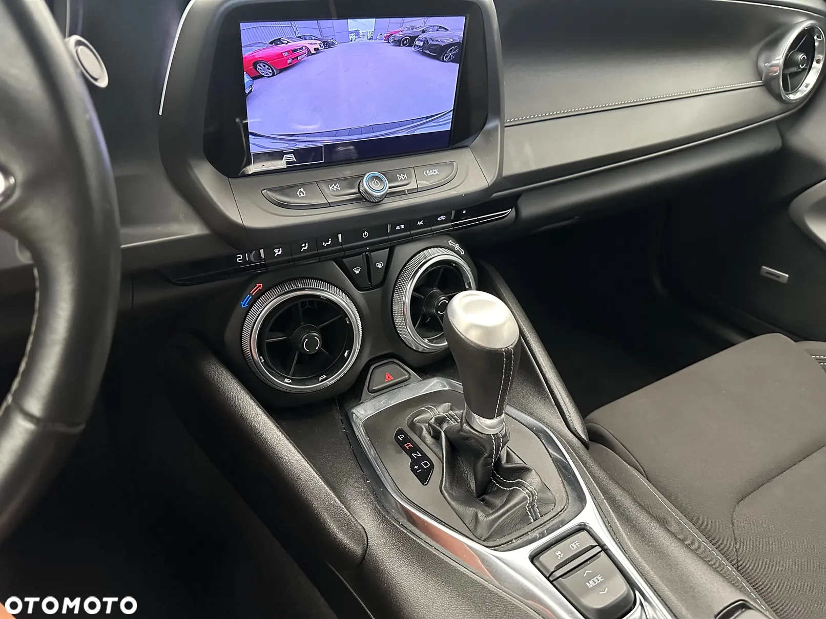 Chevrolet Camaro - 9