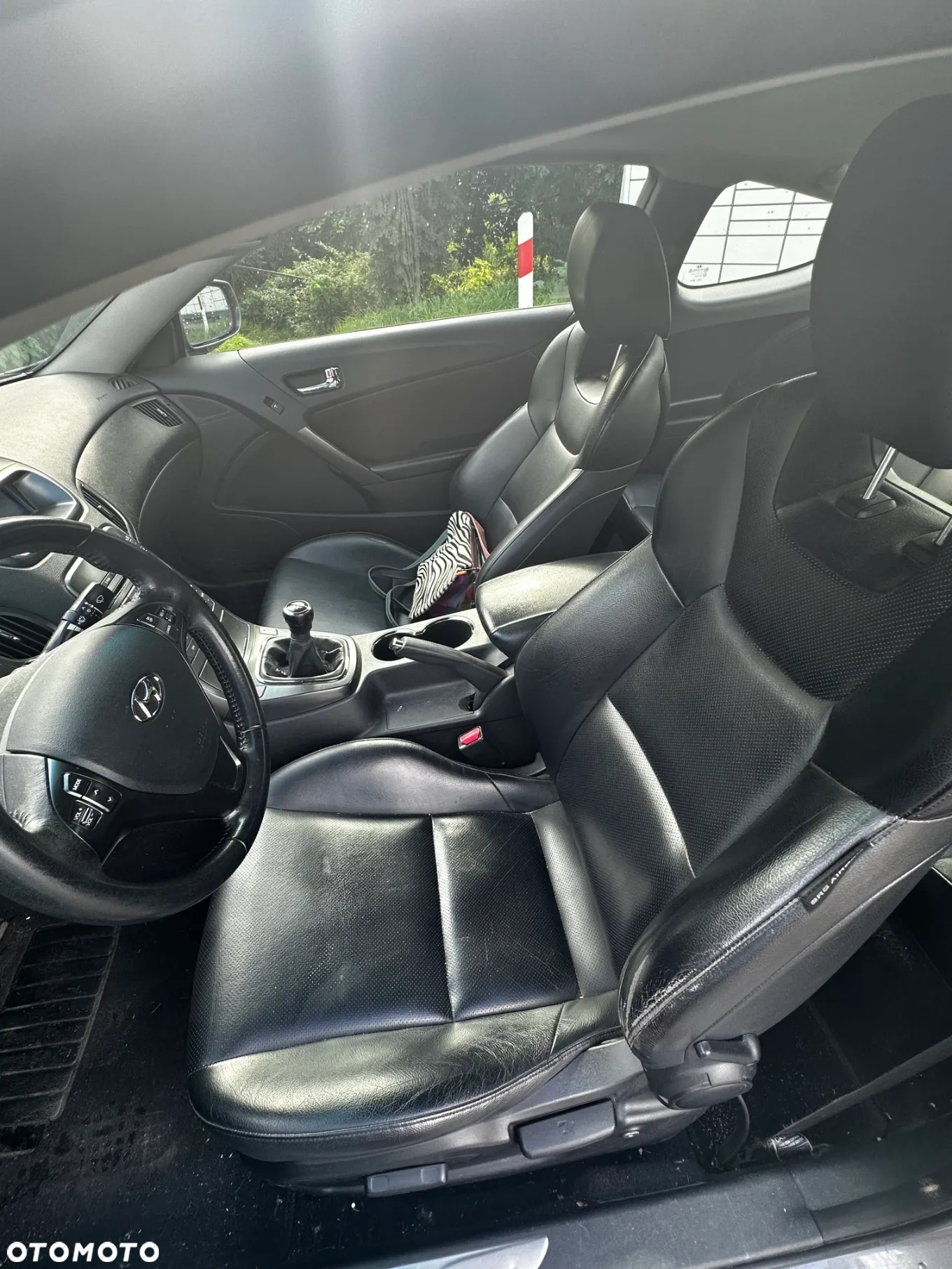 Hyundai Genesis Coupe - 19