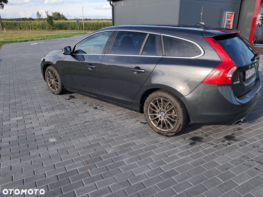 Volvo V60 - 1