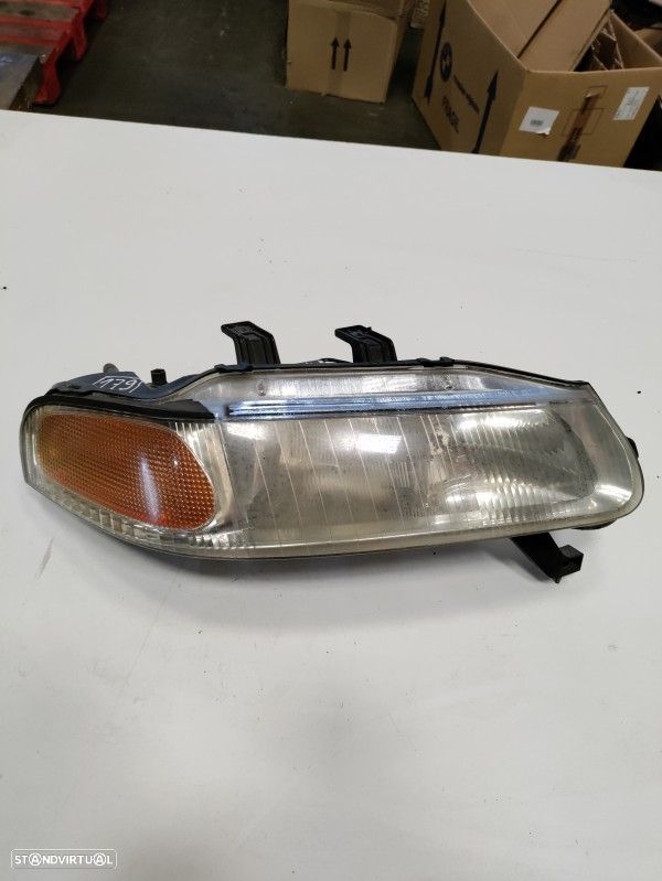 Farol Frente Direito / Otica Direita Rover 400 Hatchback (Rt)  5405899 - 1