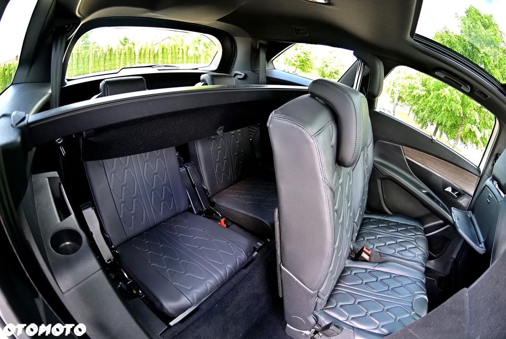 Peugeot 5008 BlueHDi 180 EAT8 GT Pack - 29