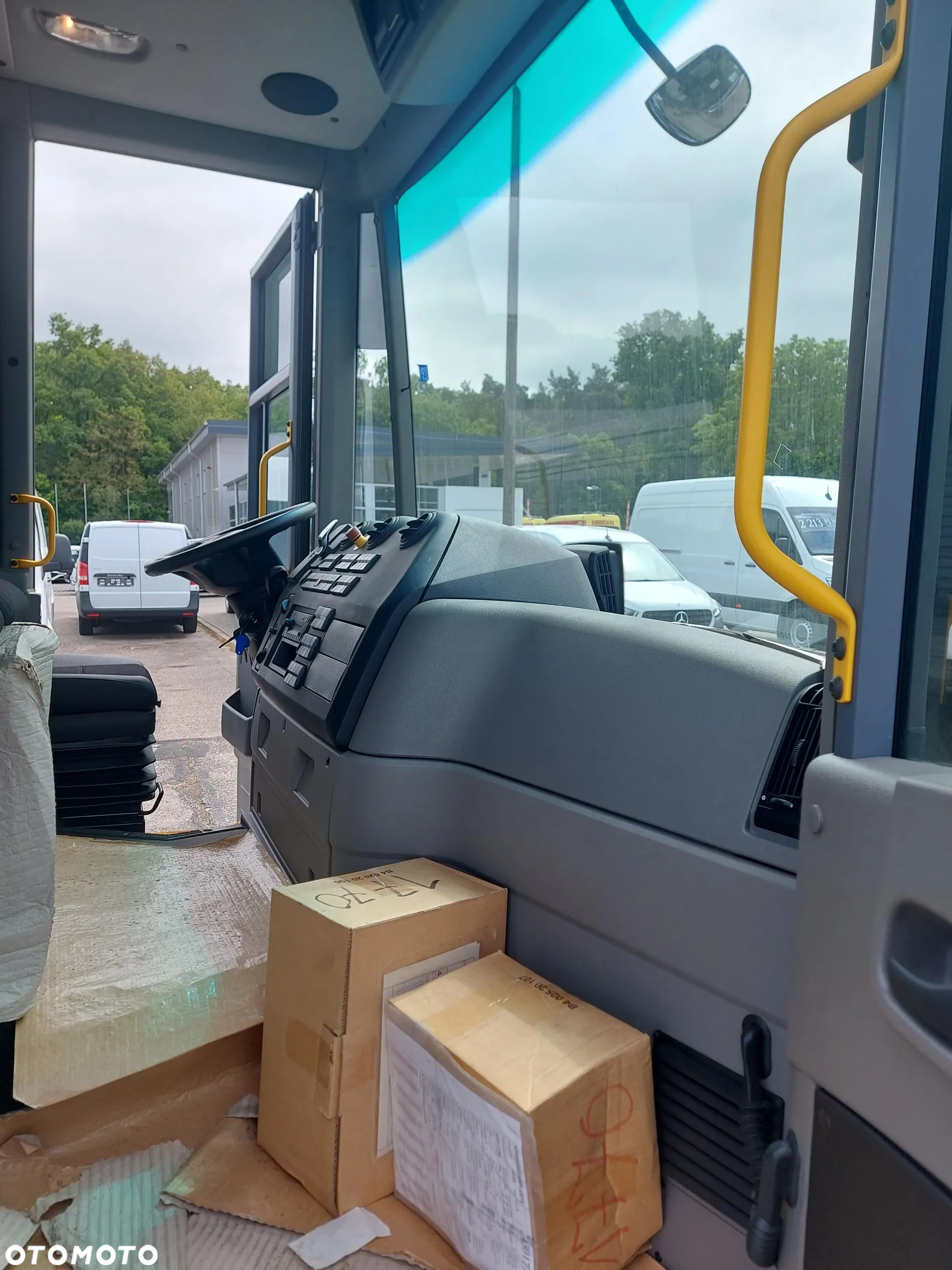Mercedes-Benz Econic 2630 L ENA - 13