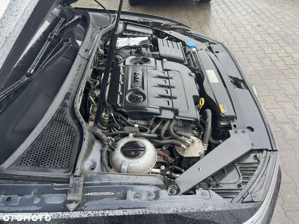 Volkswagen Passat Variant 2.0 TDI SCR 4Motion DSG (BMT) Highline - 16