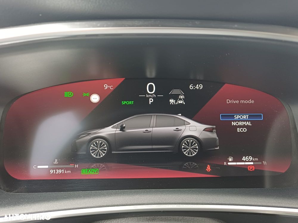 Toyota Corolla 1.8 HSD Dynamic - 16