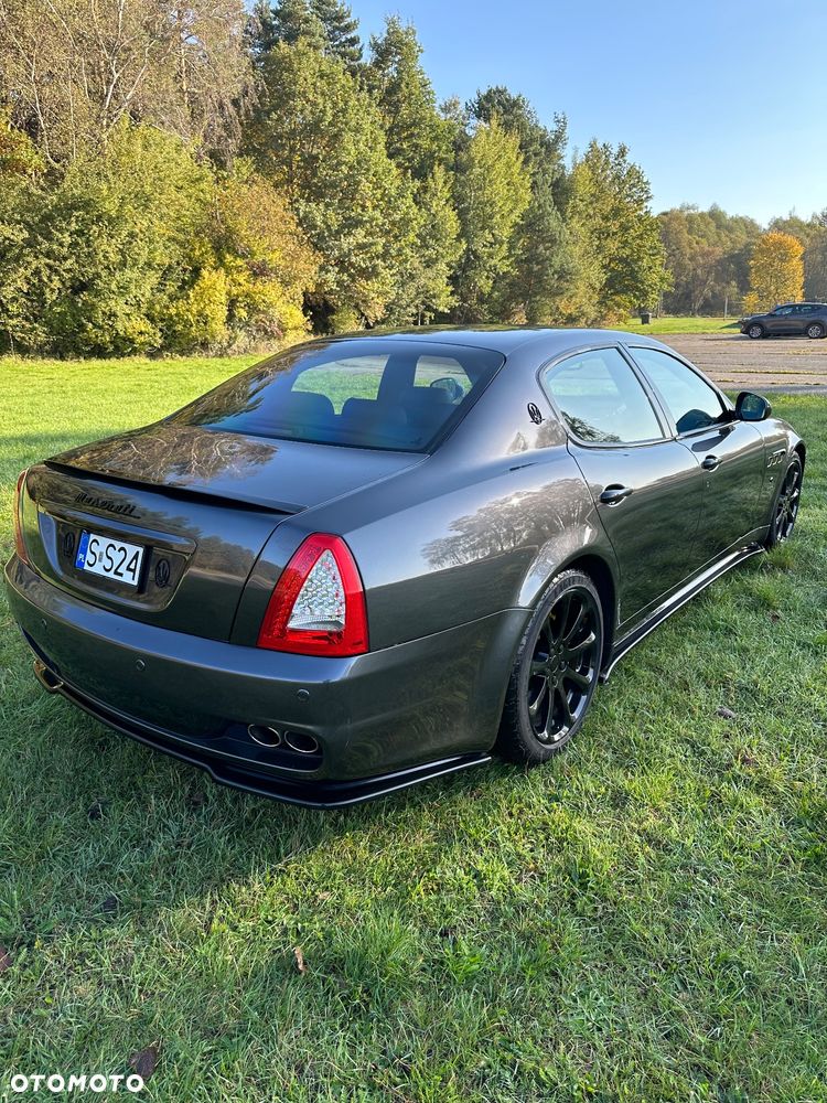 Maserati Quattroporte - 2