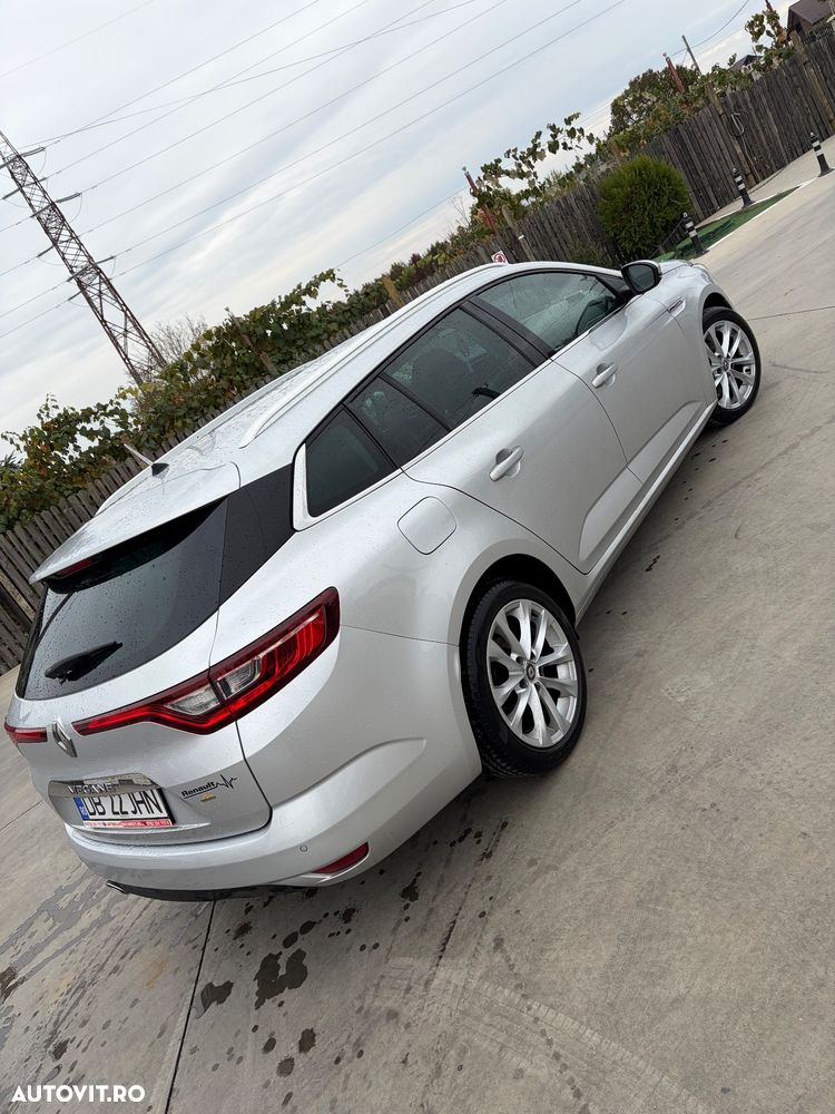 Renault Megane ENERGY dCi 110 Start & Stop Bose Edition - 10