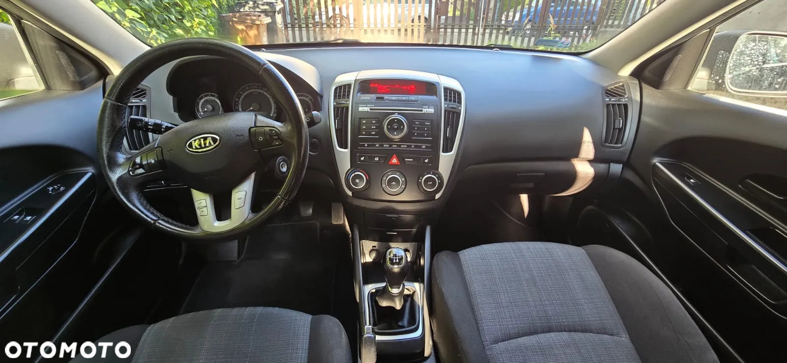 Kia Ceed Cee'd 1.4 M - 24