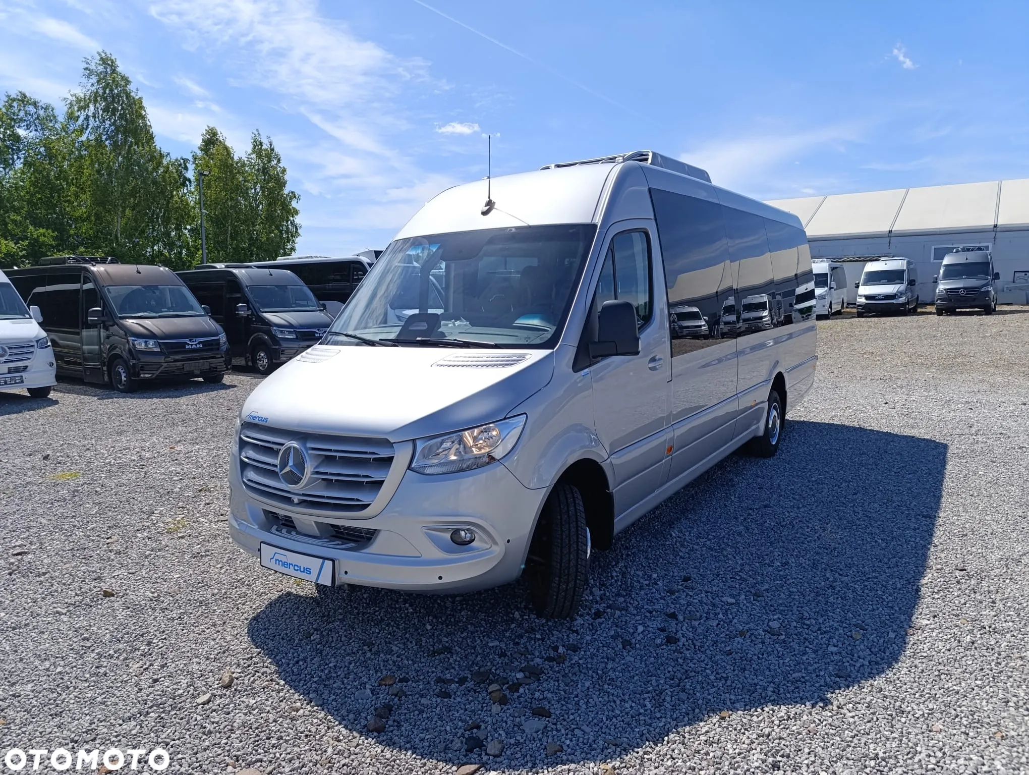 Mercedes-Benz Sprinter 517 - 11