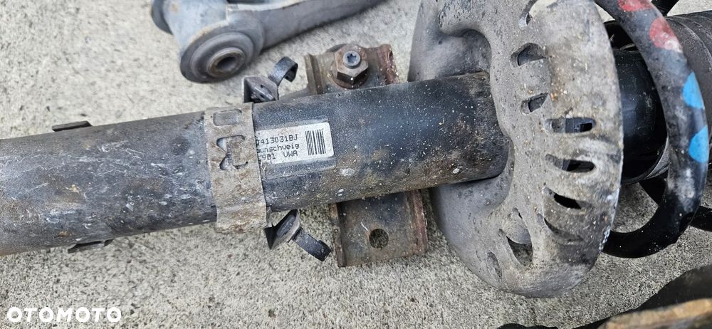 Zwrotnica piasta prawa Amortyzator sprężyna lewy prawy przód wahacz Skoda FABIA 2 II VW Polo 6R Ibiza IV 1,2 2009r 6Q0256AC 6Q0413031BJ - 11