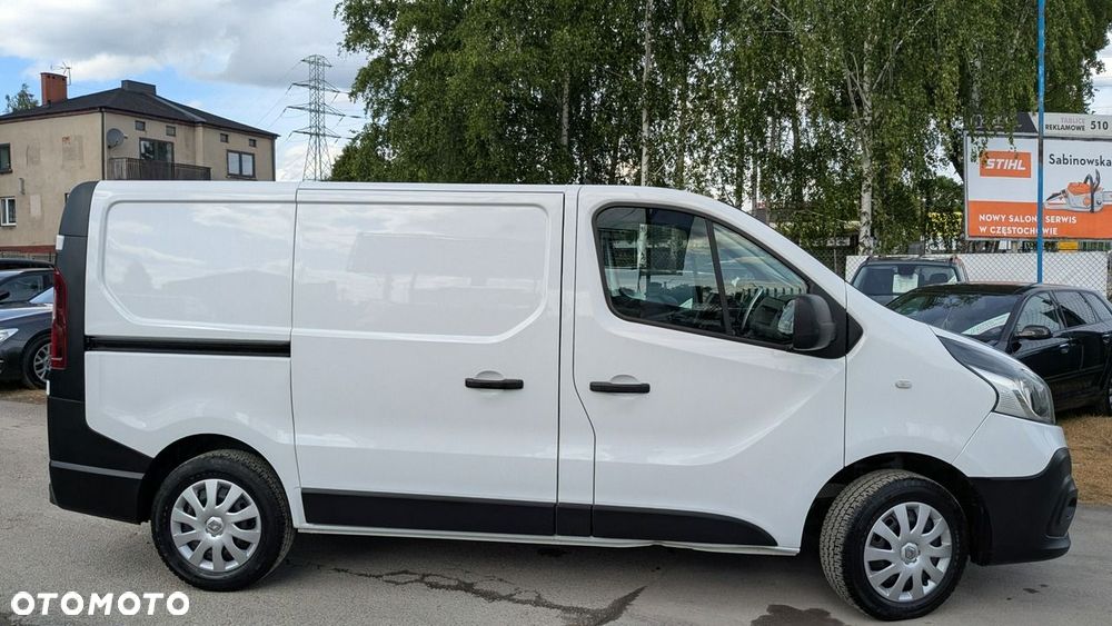 Renault Trafic - 12
