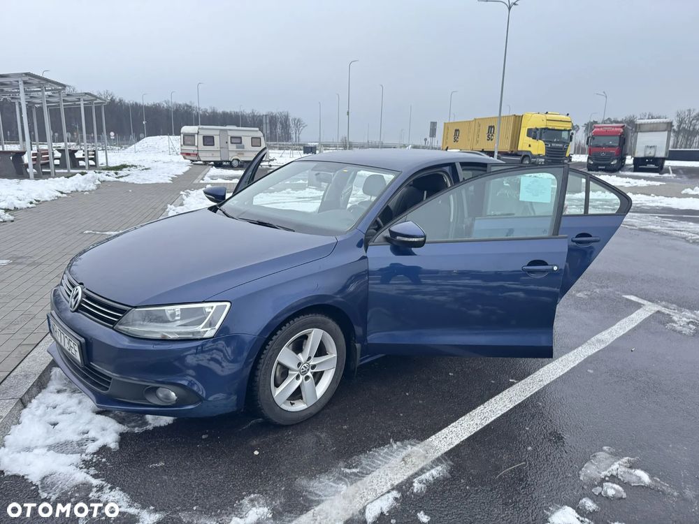 Volkswagen Jetta 1.4 TSI Comfortline - 8