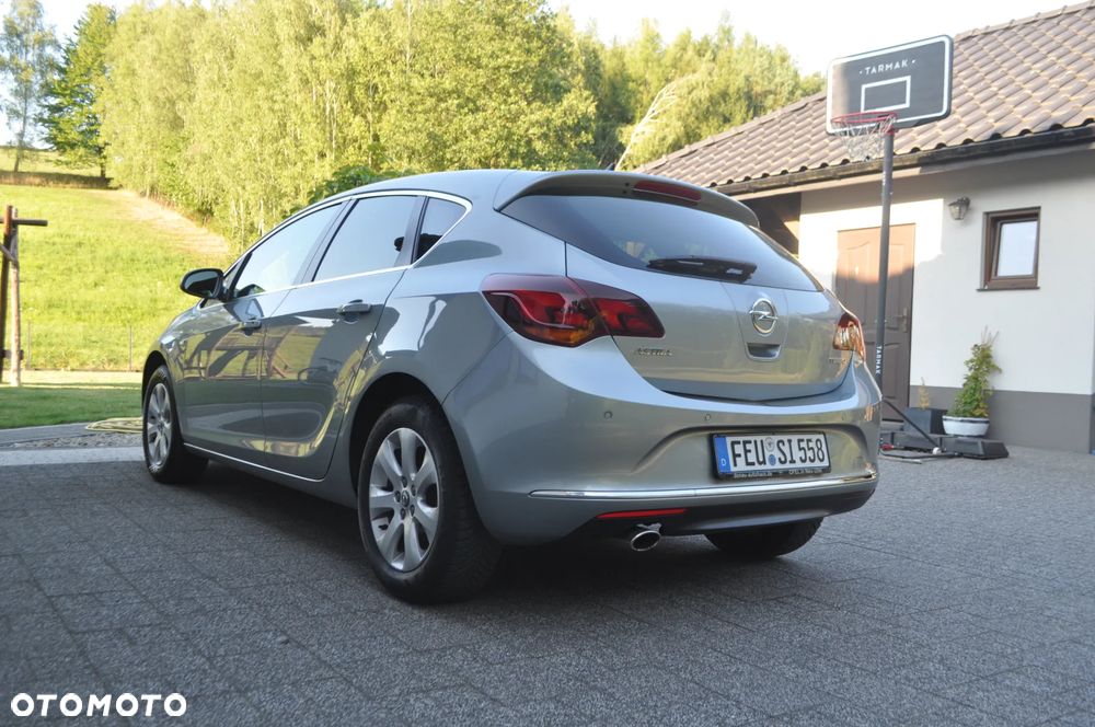 Opel Astra 1.4 Turbo Exklusiv - 15