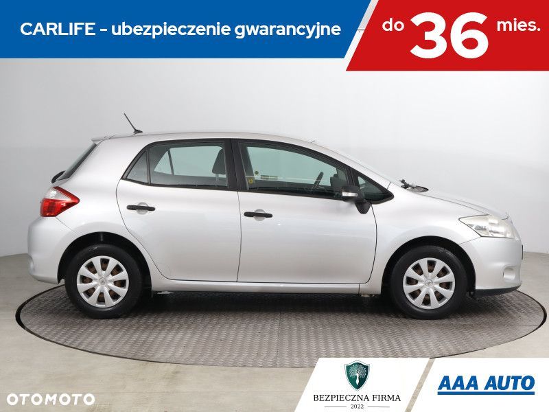 Toyota Auris - 7