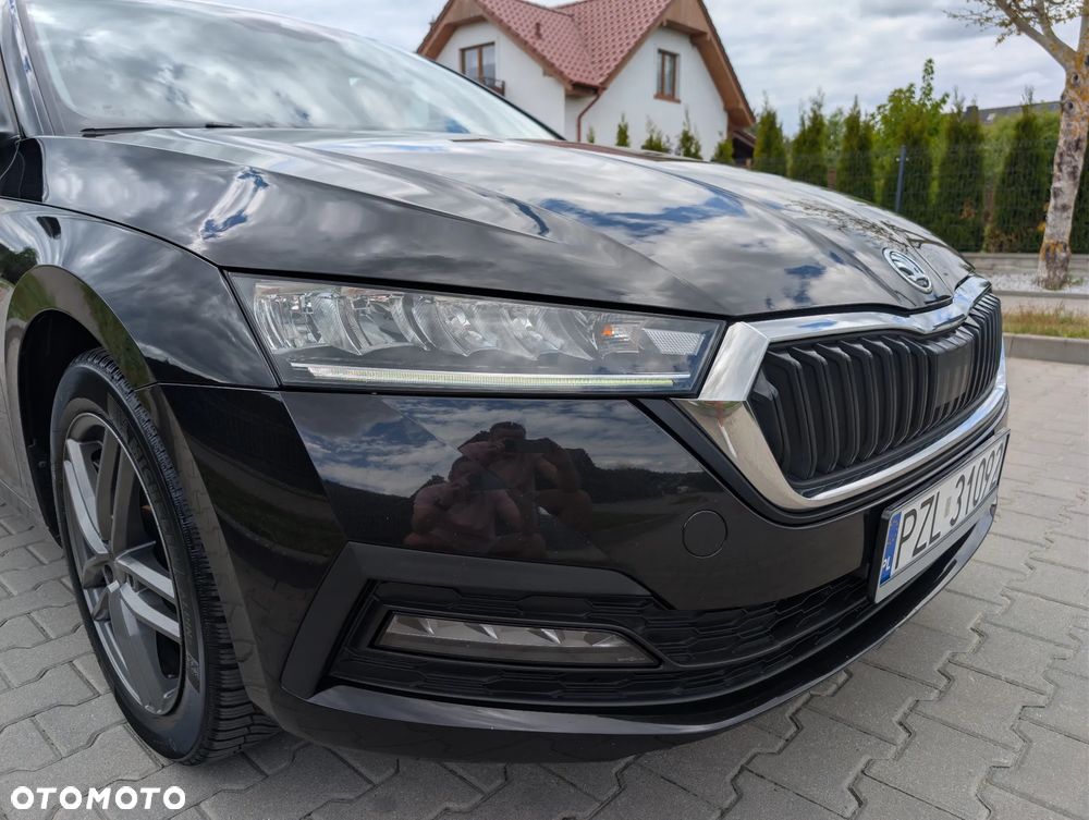 Skoda Octavia 2.0 TDI DSG Ambition - 34