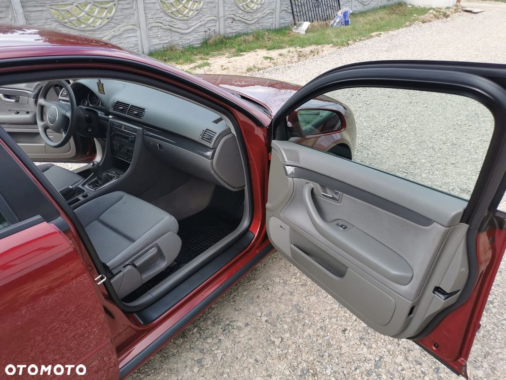 Audi A4 Limousine 2 - 22