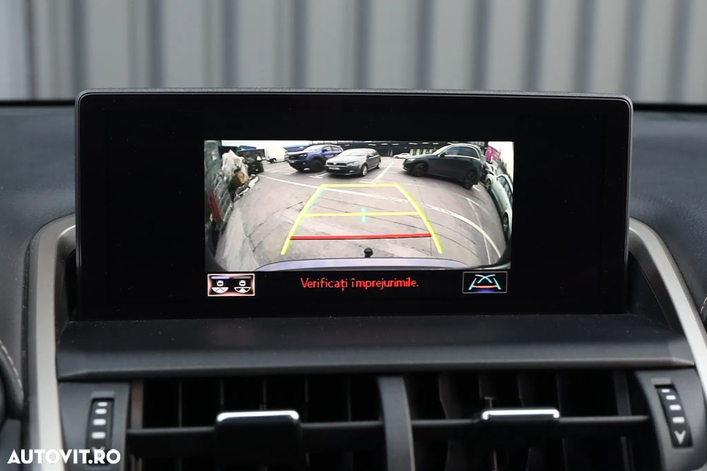 Lexus Seria NX 300h AWD Executive Plus - 26