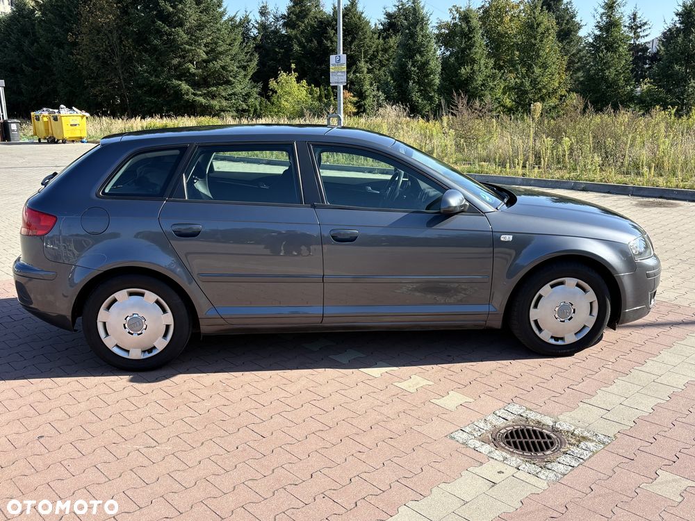 Audi A3 Sportback - 5