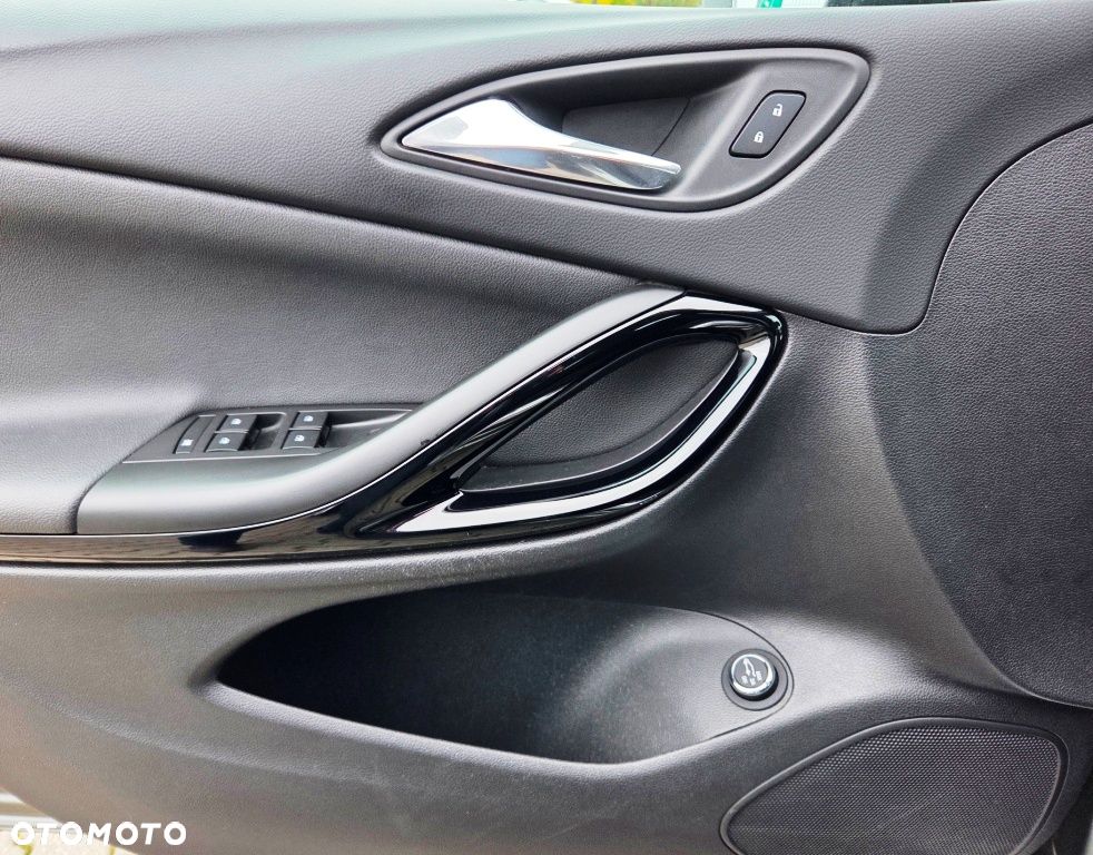 Opel Astra 1.4 Turbo Start/Stop Innovation - 25