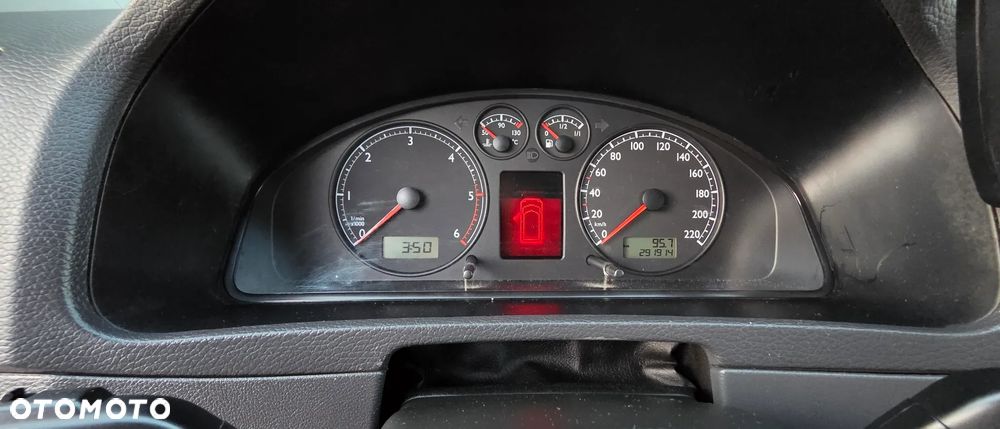 Volkswagen Multivan L1 Highline - 28