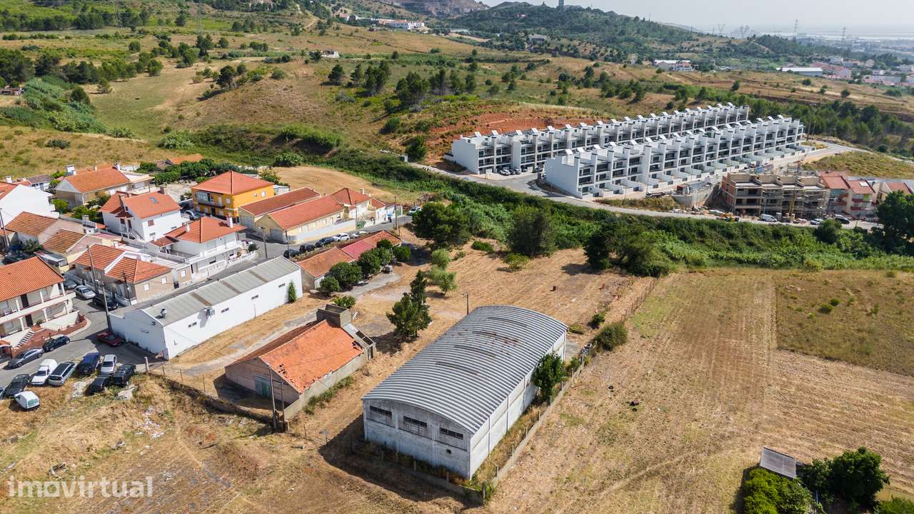 Terreno Urbano em Vialonga - Grande imagem: 3/7