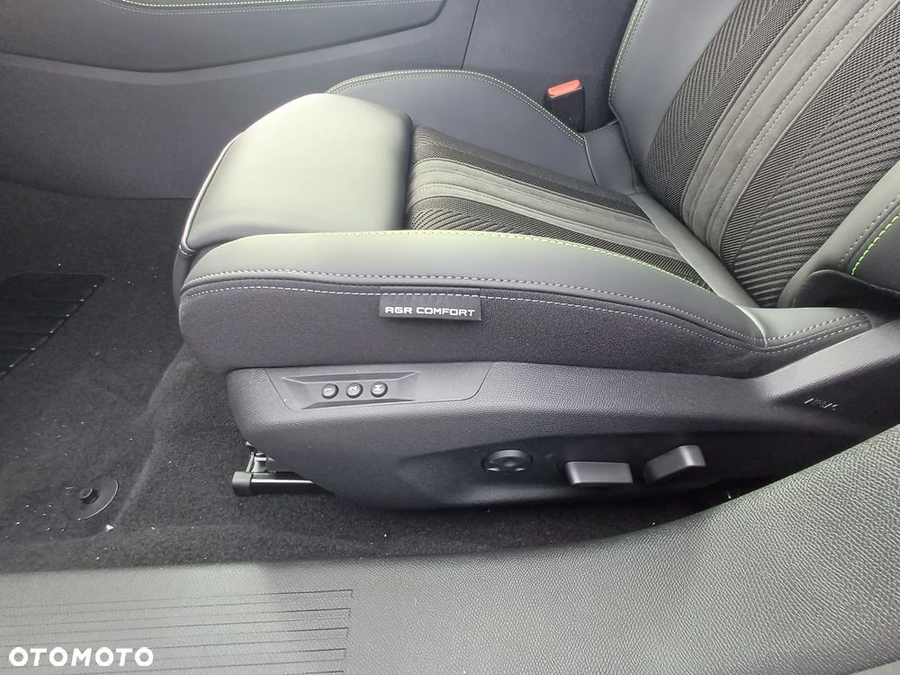 Peugeot 308 1.2 mHEV Active Pack S&S e-DCS6 - 13