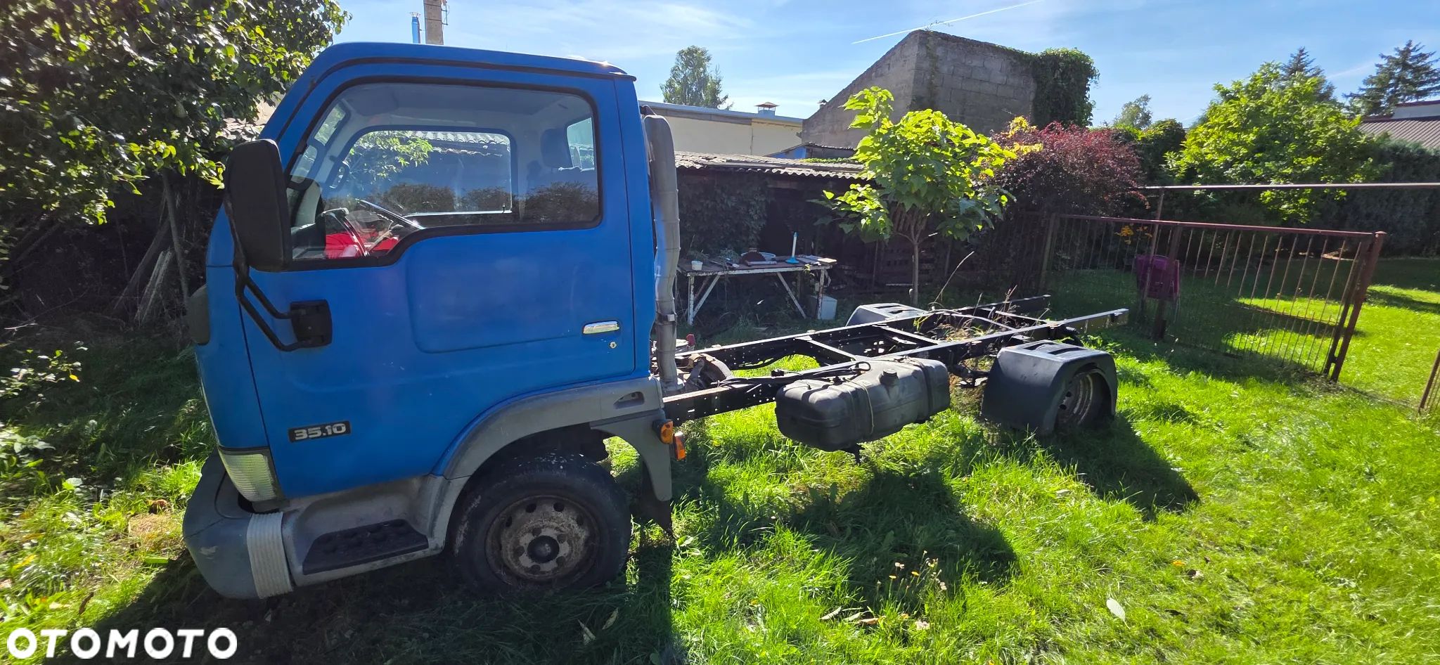 Nissan Cabstar - 1