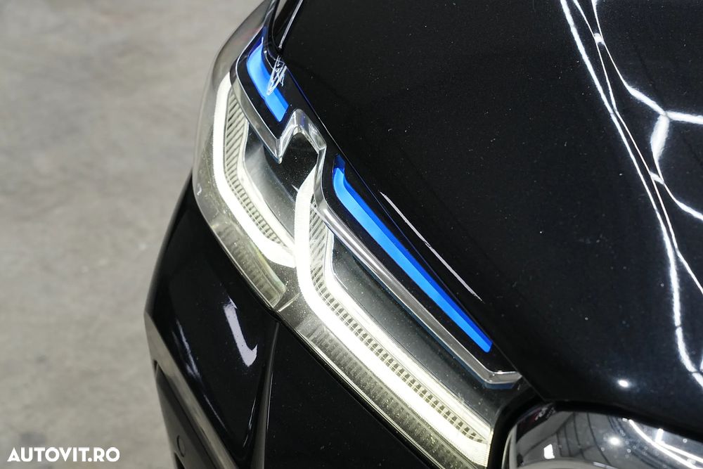 BMW Seria 5 520i Aut. M Sport Edition - 28