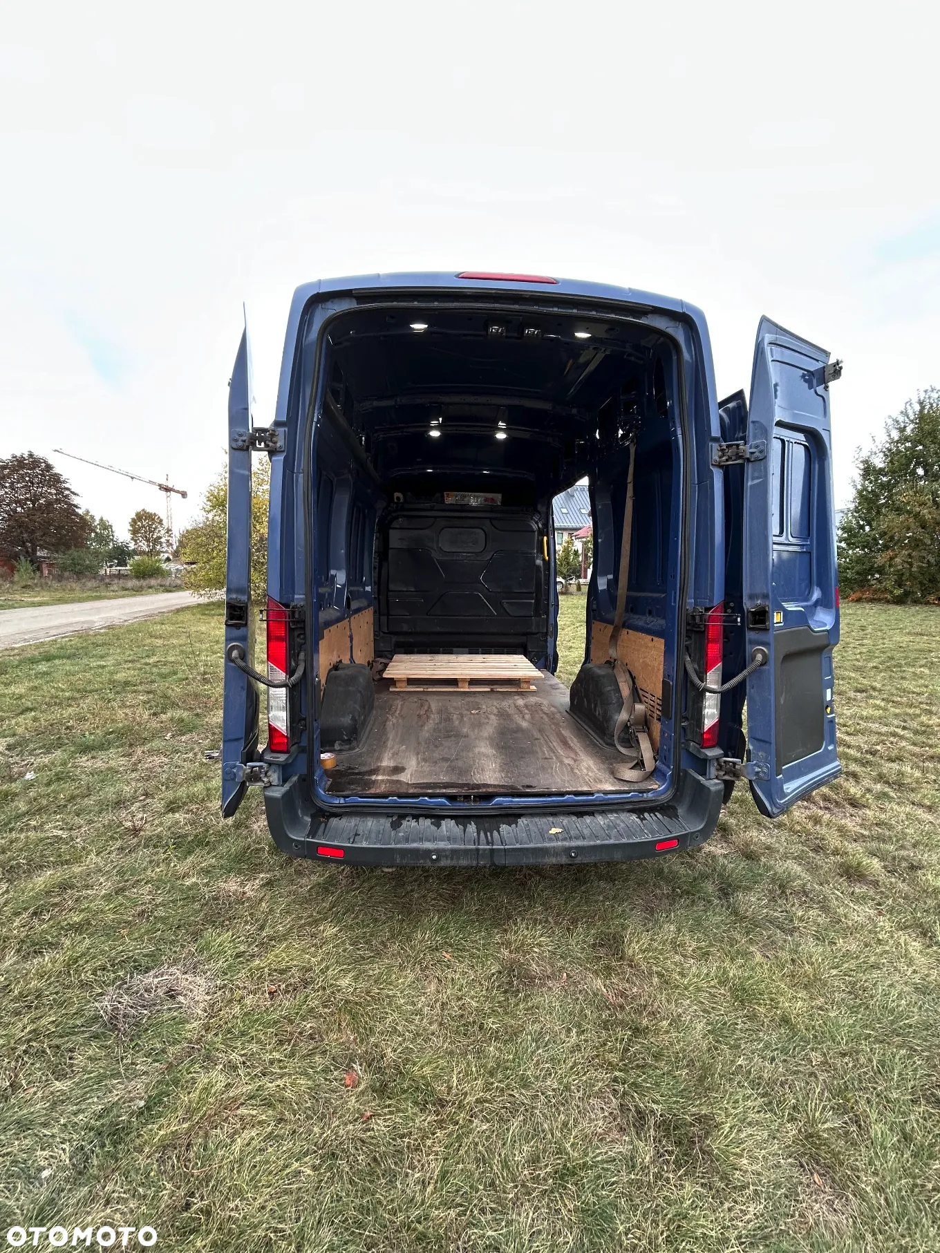Ford Transit - 8