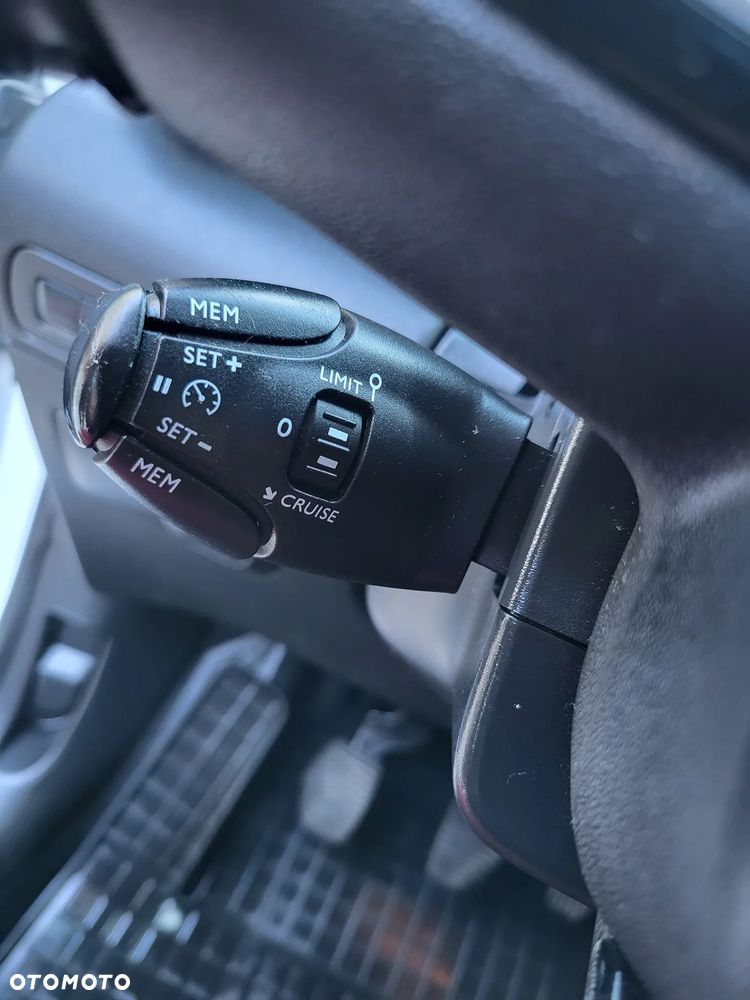 Citroën C3 Aircross BlueHDI 100 Stop & Start Shine - 23