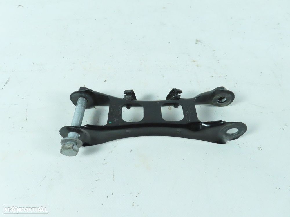 Braço Esquerdo/Trás Seminovo/ Original BMW i3 (I01) 33306867881 - 1