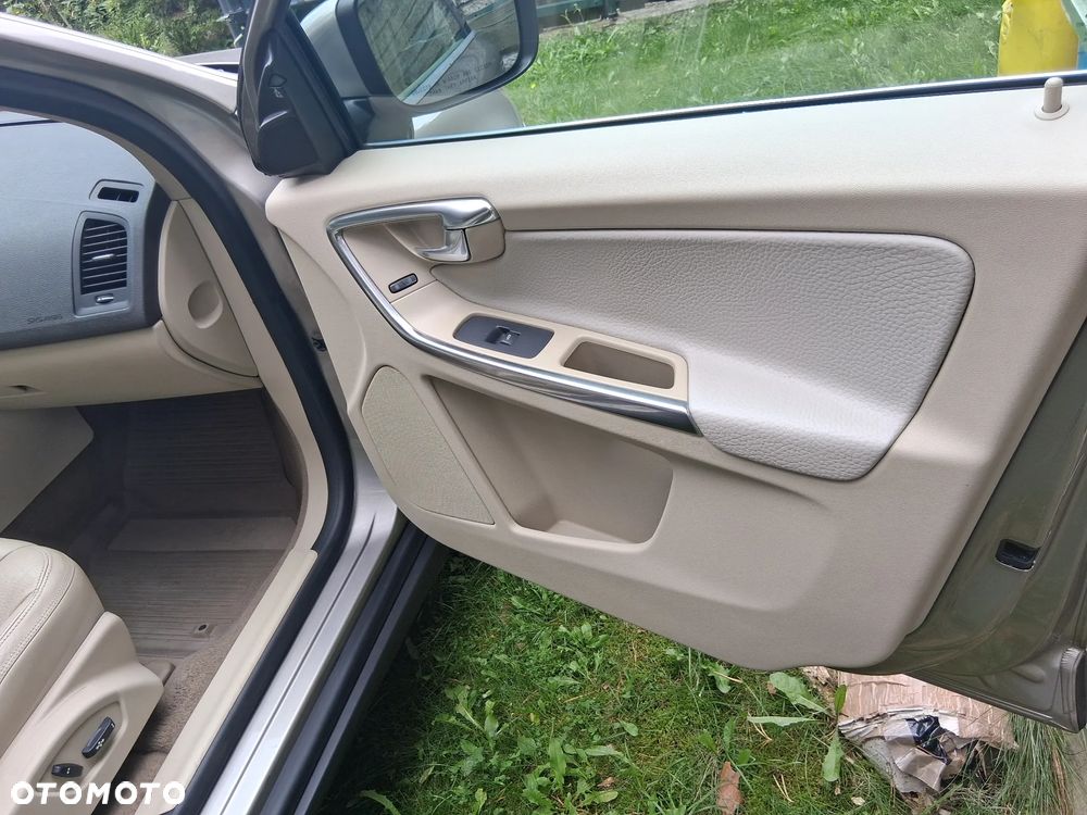 Volvo XC 60 T6 AWD Summum - 7