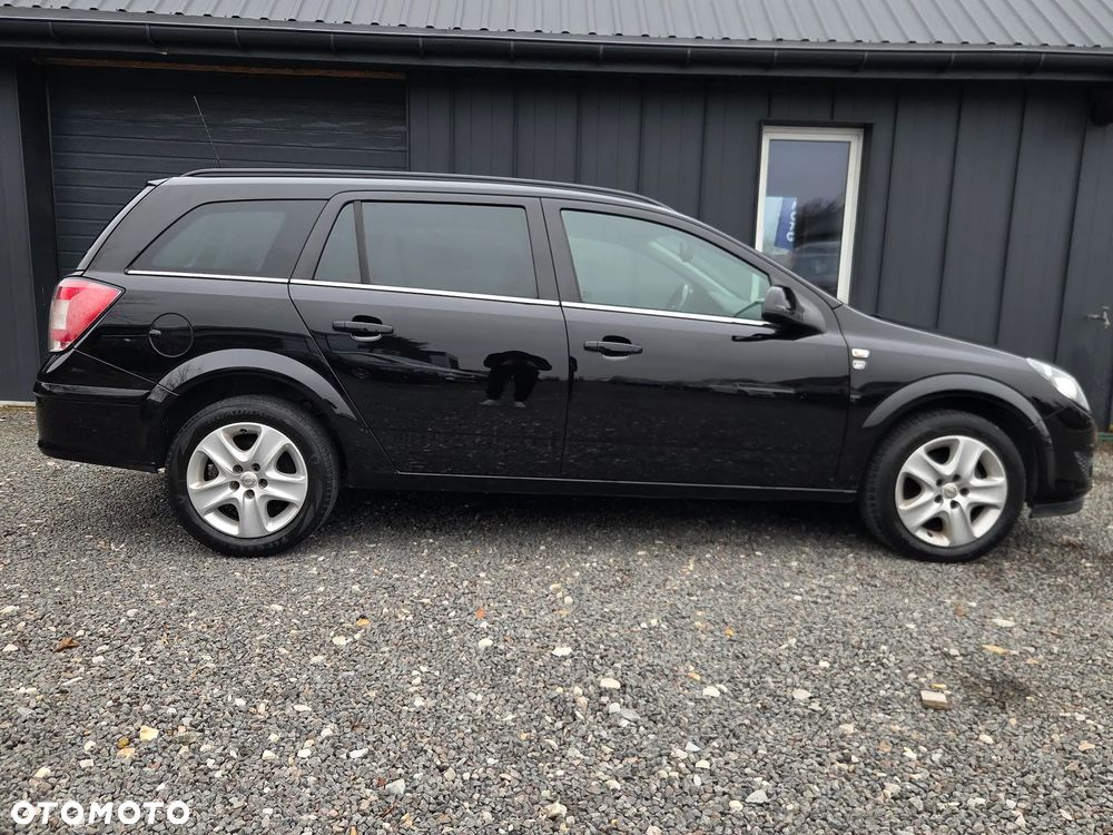 Opel Astra 1.7 CDTI DPF - 8