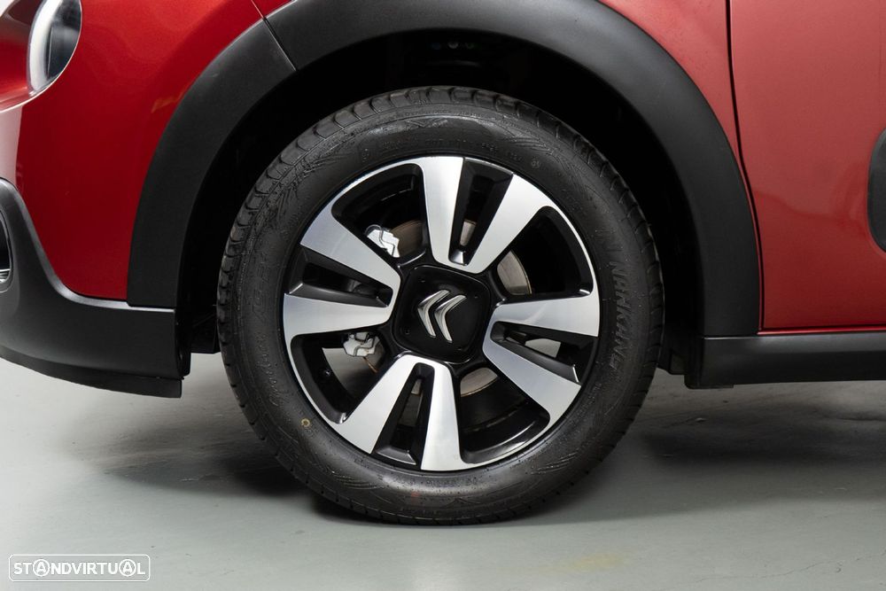 Citroën C3 1.2 PureTech Shine - 16