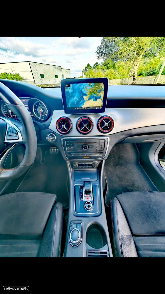 Mercedes-Benz CLA 45 AMG 4Matic Speedshift 7G-DCT Night Edition - 13