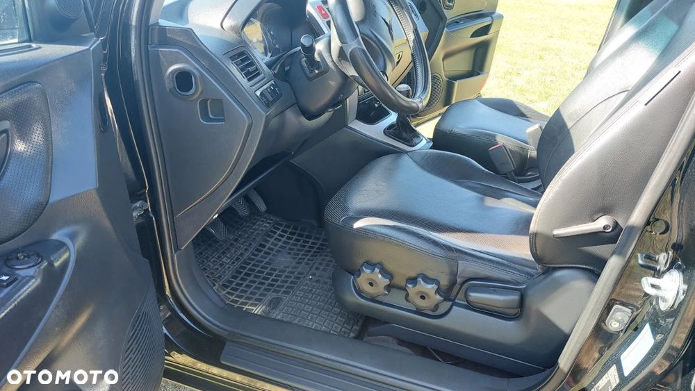 Hyundai Tucson 2.0 Active / Style - 11