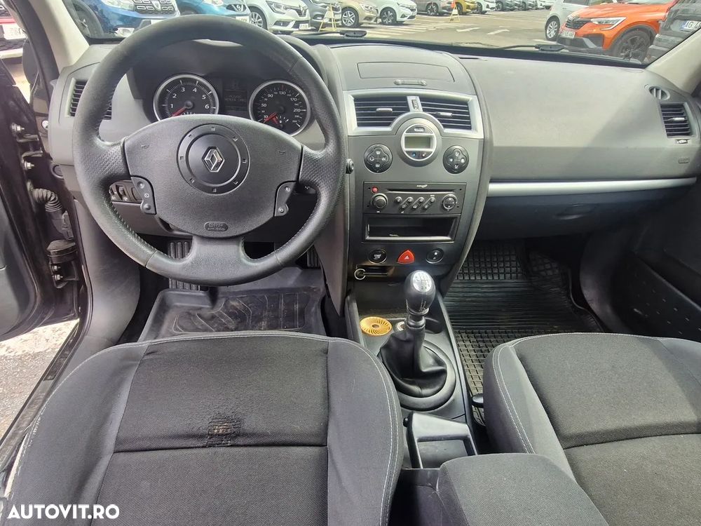 Renault Megane 1.5 dCi Dynamique - 3