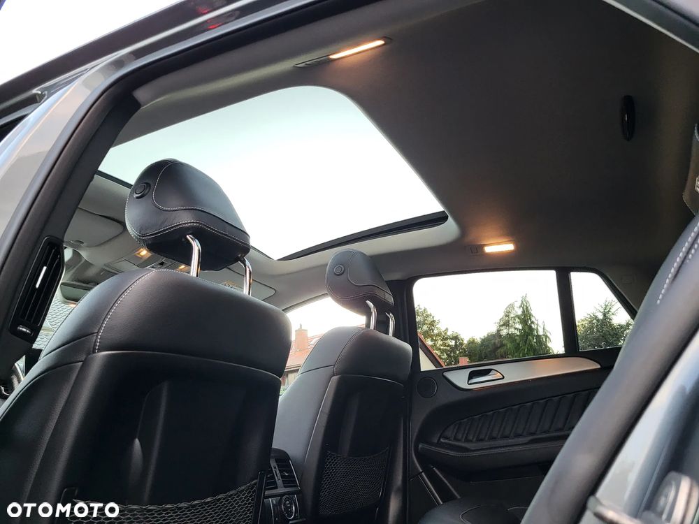 Mercedes-Benz GLE - 20